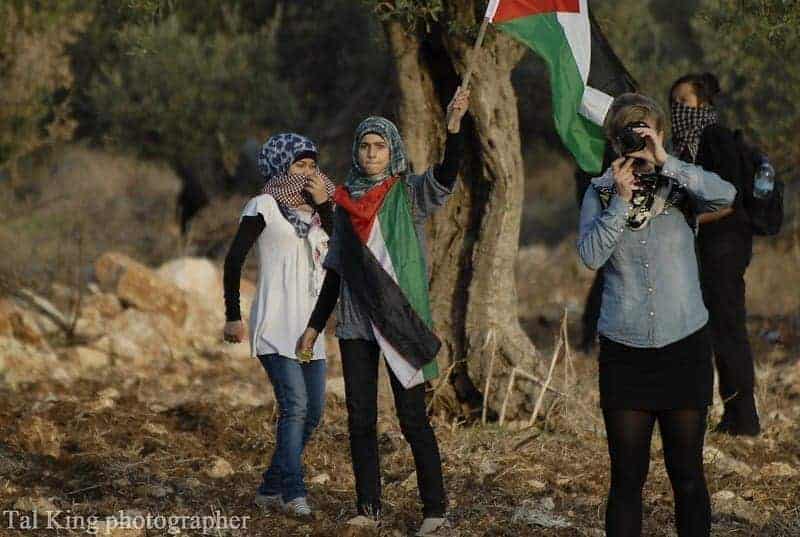 Non-violent demonstration of women in Budrus – a village in the West Bank