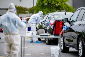 A drive-thru testing site at the beginning of the covid 19 outbreak.