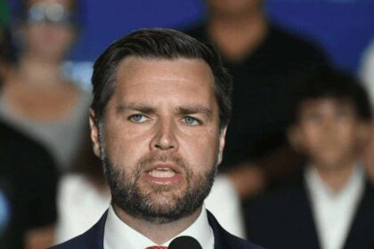 Jd vance close-up of his face looking sweaty and exasperated.