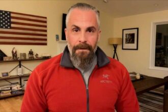 Officer michael fanone