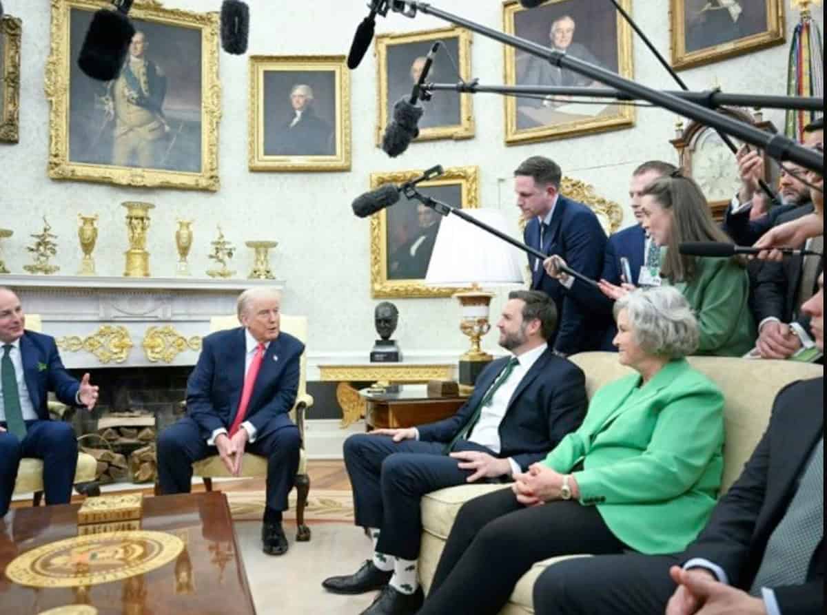 The oval office covered in gold