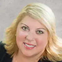 Debbie-cenziper