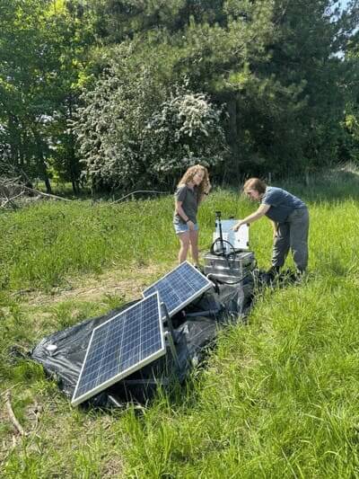 Violinist composes music from moth flight data to highlight insect decline
