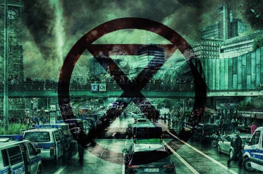 Climate change denialism dirty, grungy, smog-filled city with 2 lanes of traffic. A visual of how fossil fuels worsen climate change.