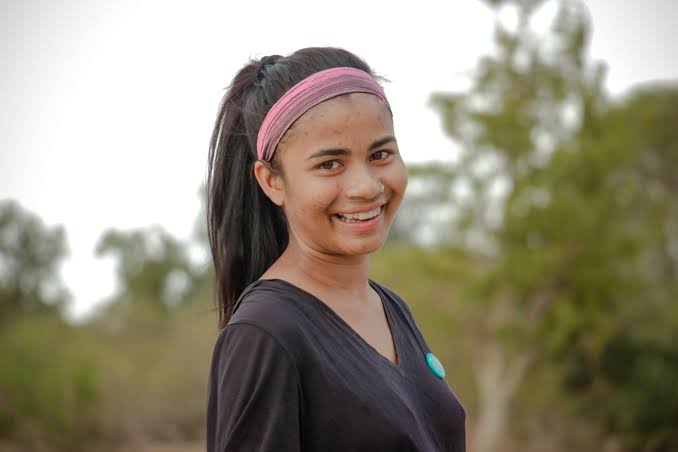 Asha gond, one of the skater girls of india.