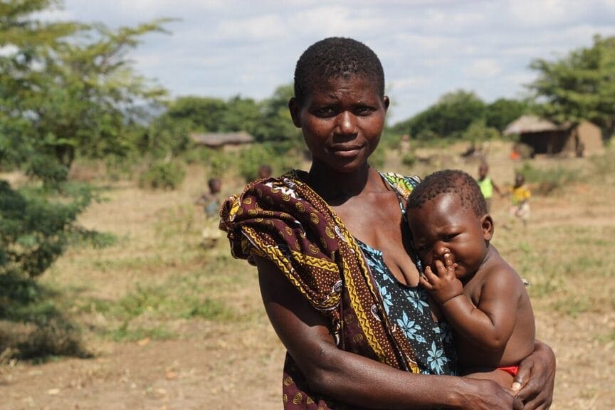 Mother and baby in malawi. Mother wants birth control options.