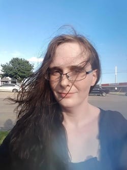 noise demo Dallas woman in noise demo protest