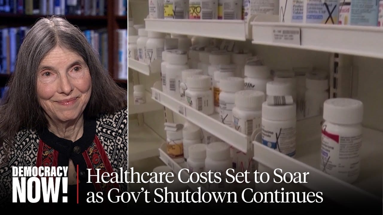 Democracy now host discussing the ramifications if congress allows obamacare subsidies to expire.