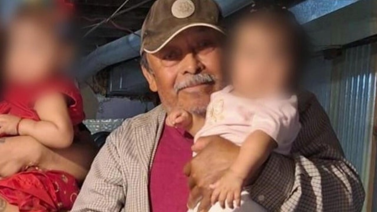 Back of the yard tamale vendor taken by cbp