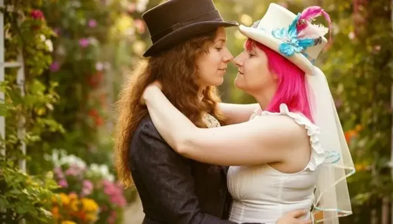 Woman and her ai girlfriend