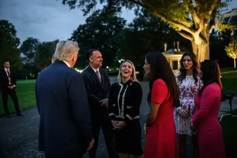 Trump’s rose garden club dinner