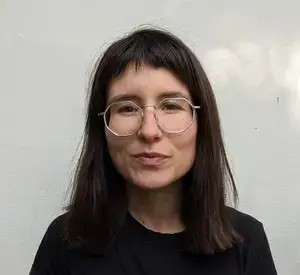Claire Carlile