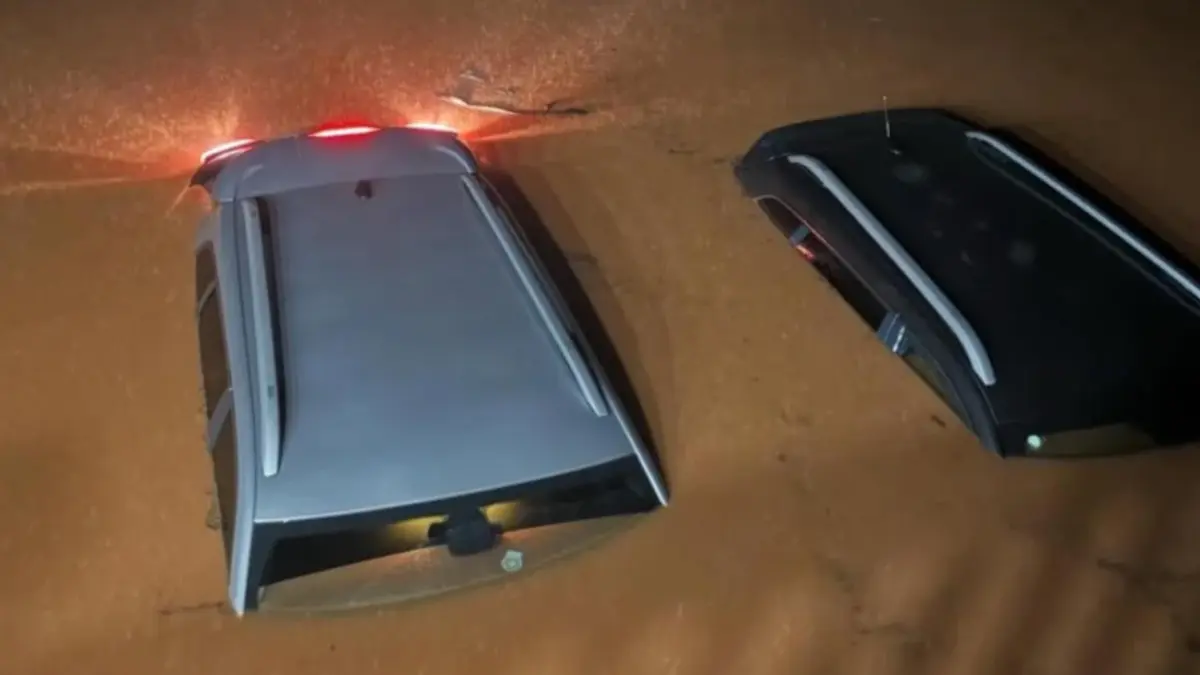 Deadly flooding in hawaii