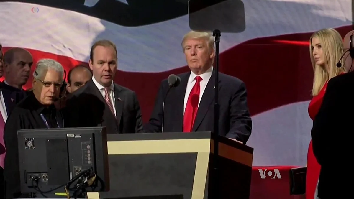Rick gates and trump at the 2016 acceptance speech rehearsal