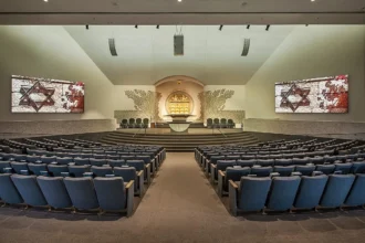 Temple israel interior